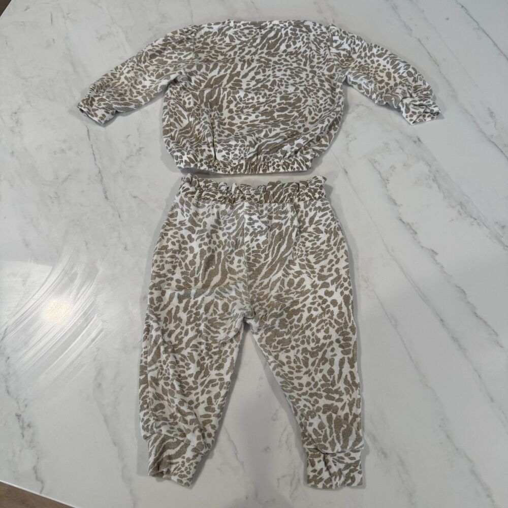 Jessica Simpson Baby Sweatsuit Lightweight Animal Print 12m - Picture 2 of 8